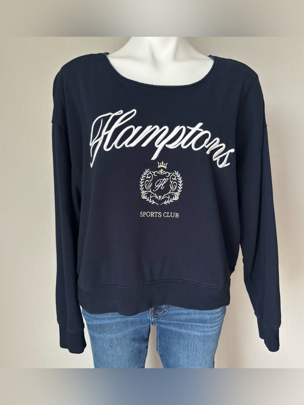 Lazy Sunday The Hamptons Sports Club Embroidered Navy Blue Crewneck Sweatshirt L